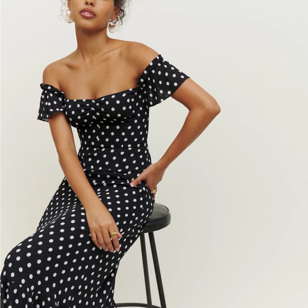 Elegant Black Polka Dot Off-Shoulder Dress
